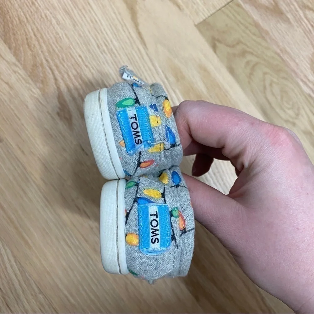 Toms Christmas Lights Loafers Sz 5 Toddler Alpargata Shoes Baby Gray